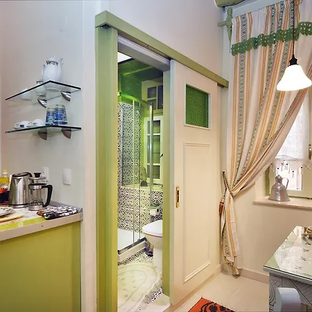 Ξενοδοχείο με διαμερίσματα Casa Della Favola Boutique 4*